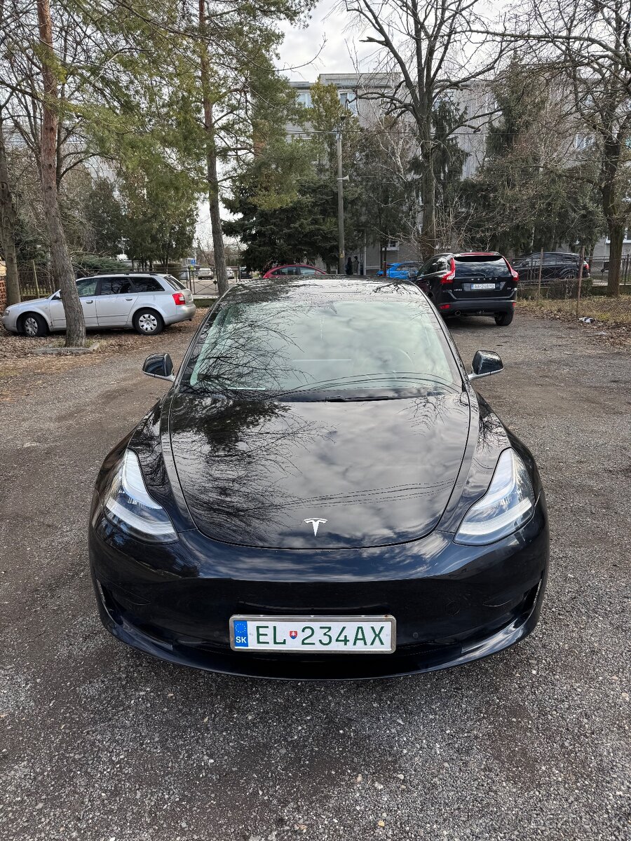 Tesla Model 3 Standard Range Plus (Premium) - 3