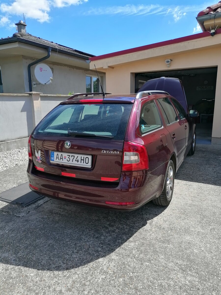 Škoda octavia 2 1,6tdi - 3
