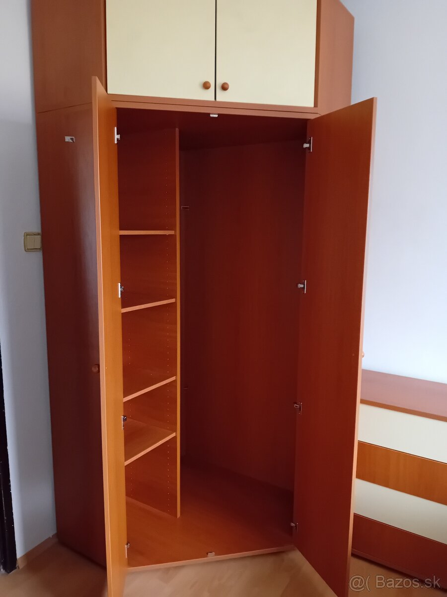 Zostava skríň na predaj - 3