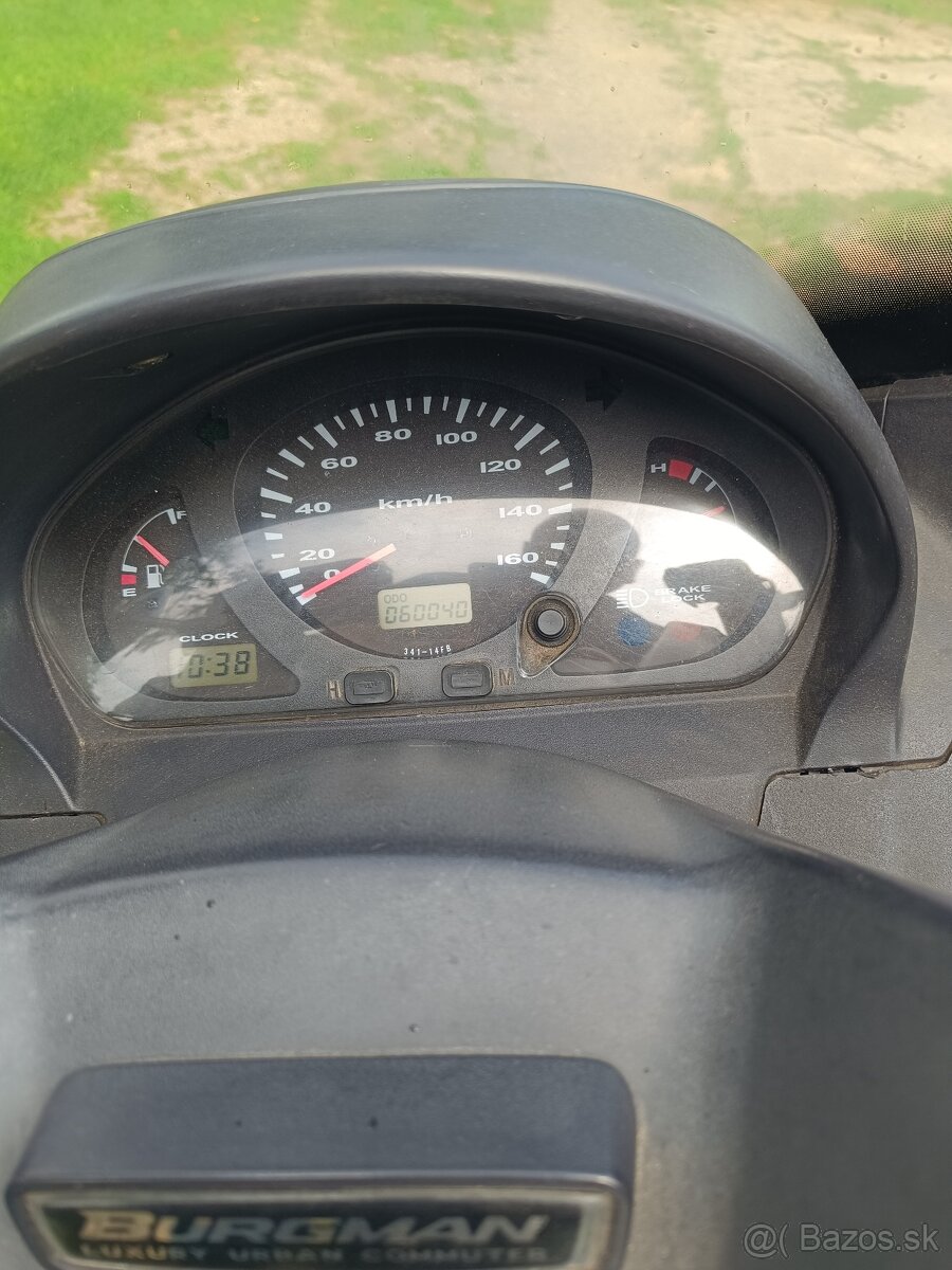 Suzuki Burgman 400 - 3