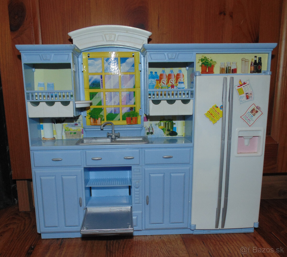 Barbie kuchynka, stôl pre Barbie - 3