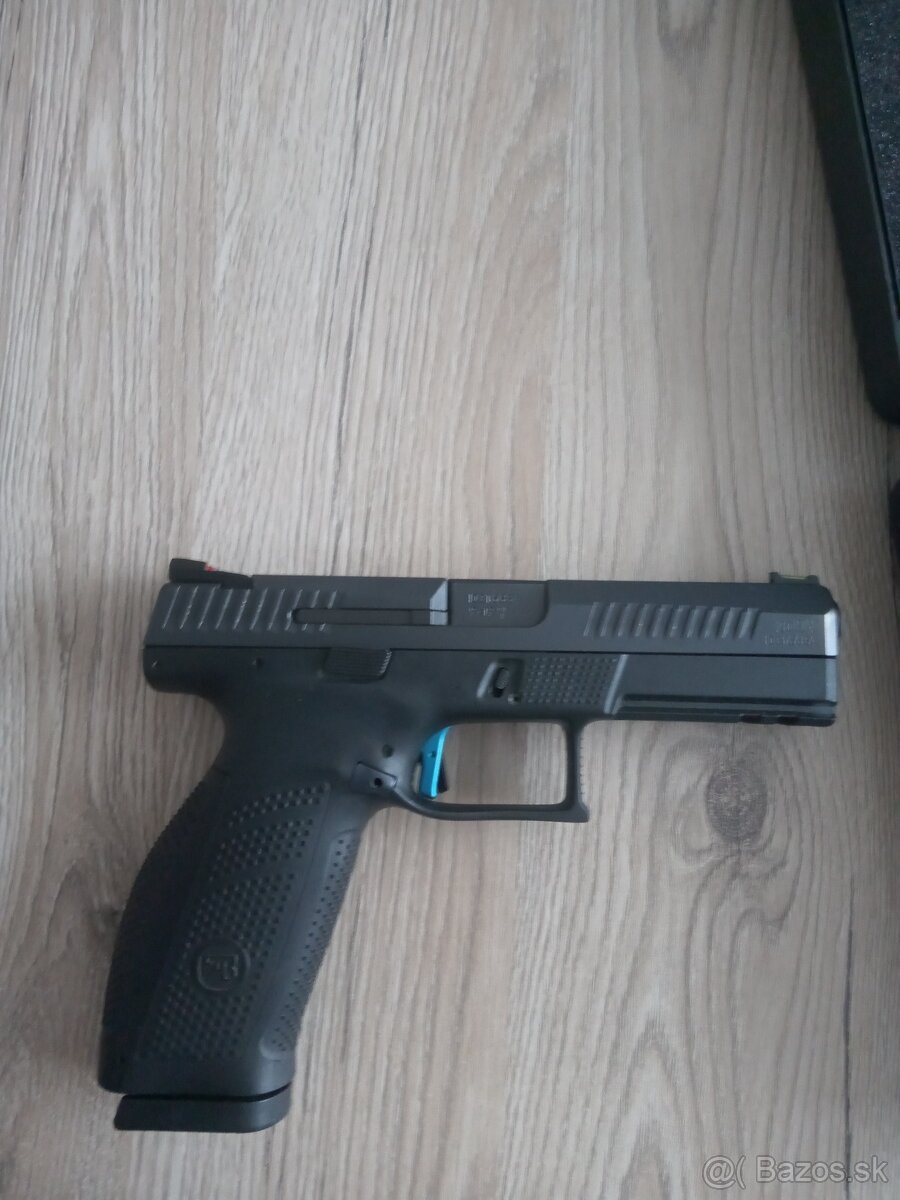 CZ P10F - 3