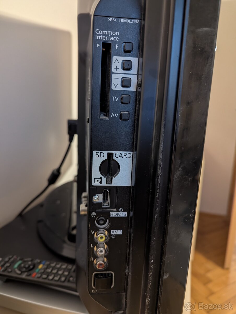 Panasonic 106 cm - 3