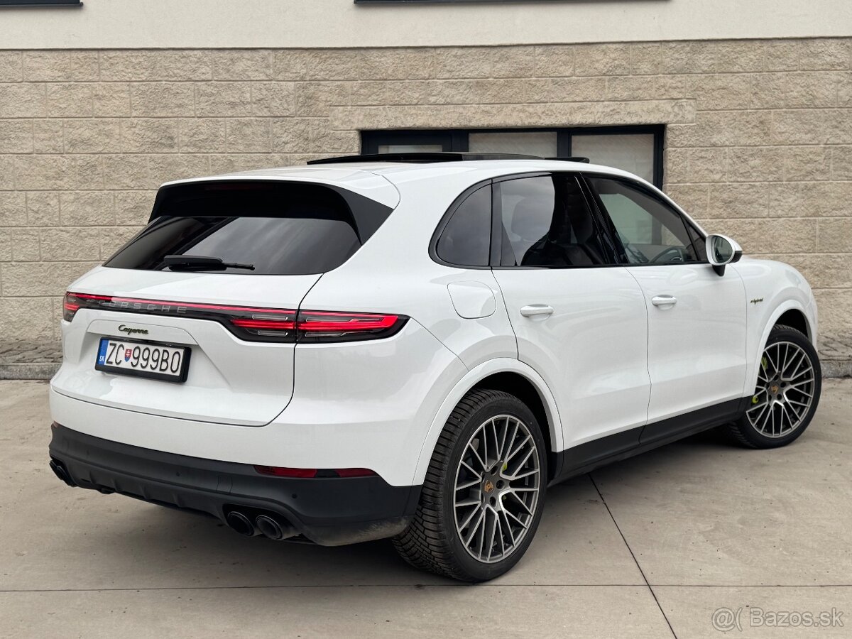 Porsche Cayenne EHybrid 3.0i rok 2022 - Odpočet DPH - - 3