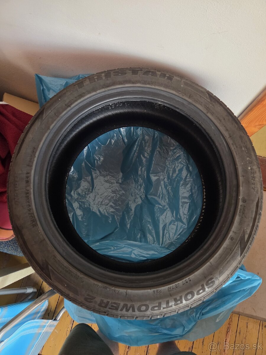 Predám Letné pneu 225/45 r17 xl - 3