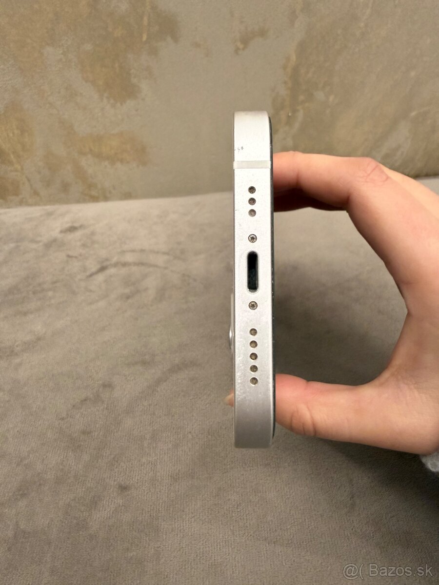 iPhone 12 – 64 GB, biely - 3