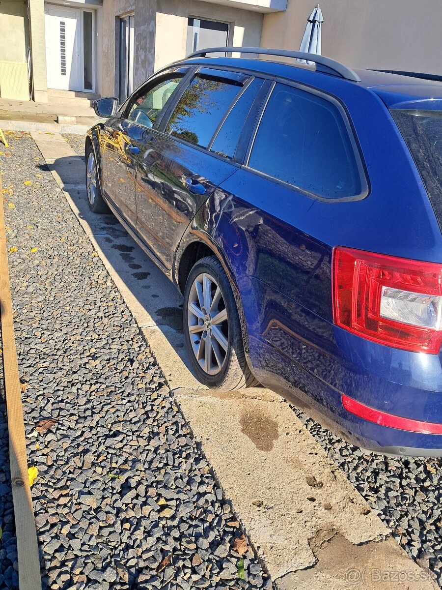 Octavia 3 1.6 81 rv 2016 - 3