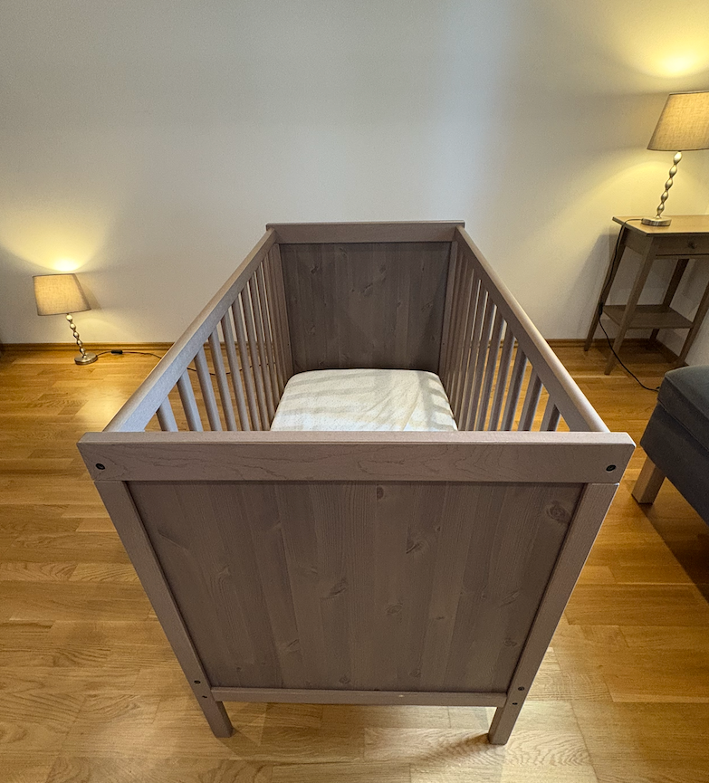 Predám detskú postieľku z ikea SUNDVIK - 3