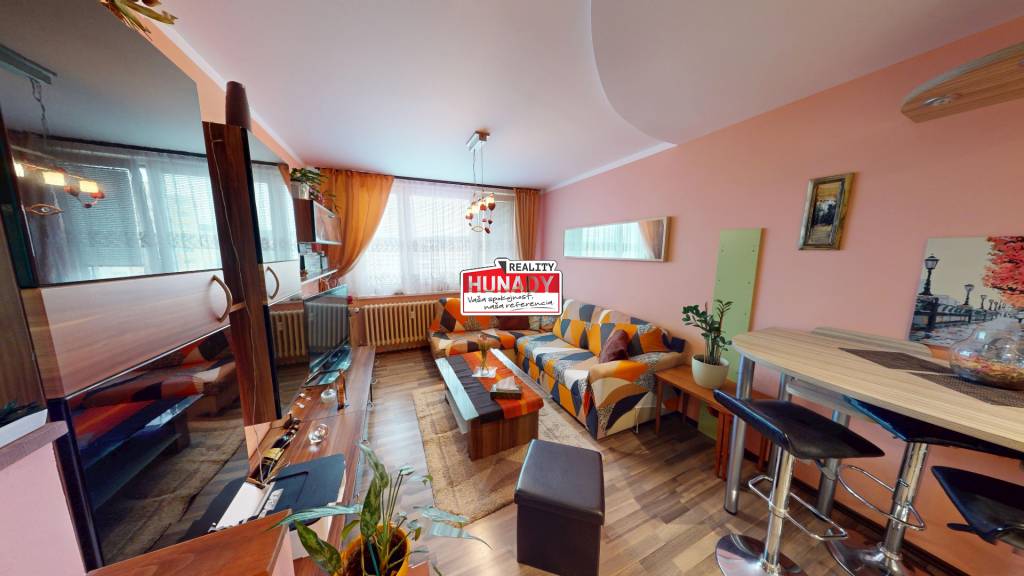 (42 m²) 1,5-IZBOVÝ BYT V SRDCI KOŠÍC - 3