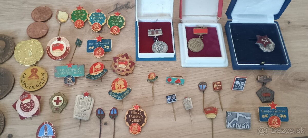 Predám rôzne odznaky, vyznamenania - 3