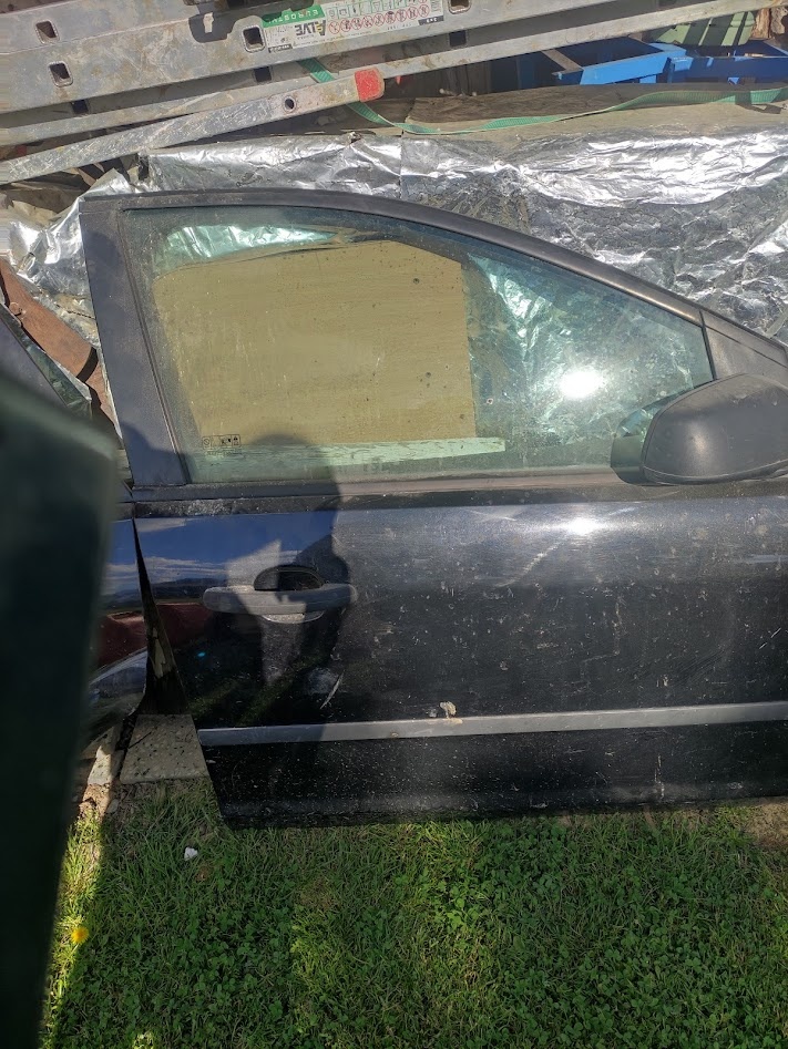 Ford Focus mk II dvere a iné diely - 3