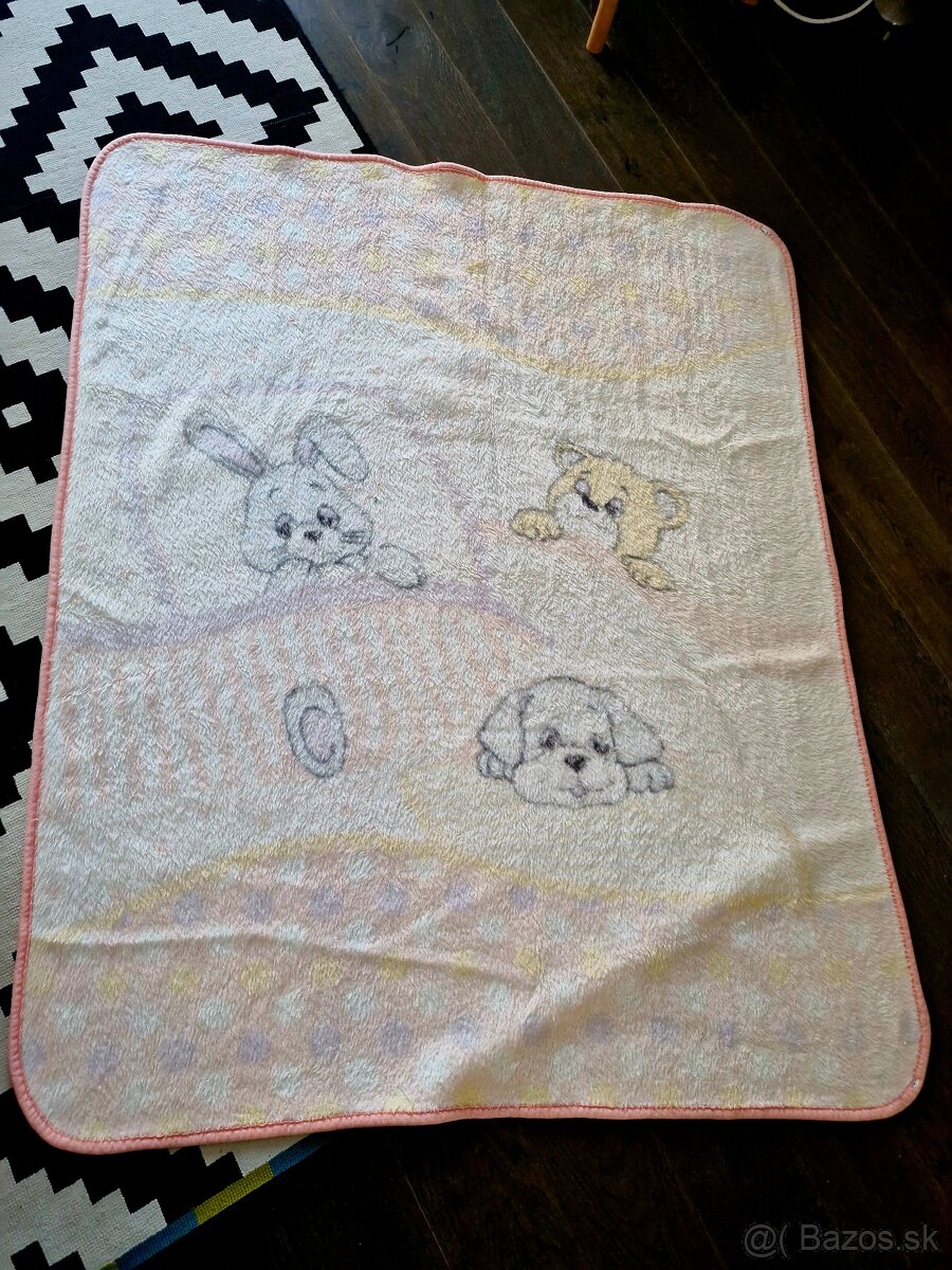 Kvalitna tepla hruba odlahcena spanielska deka 110x135cm - 3