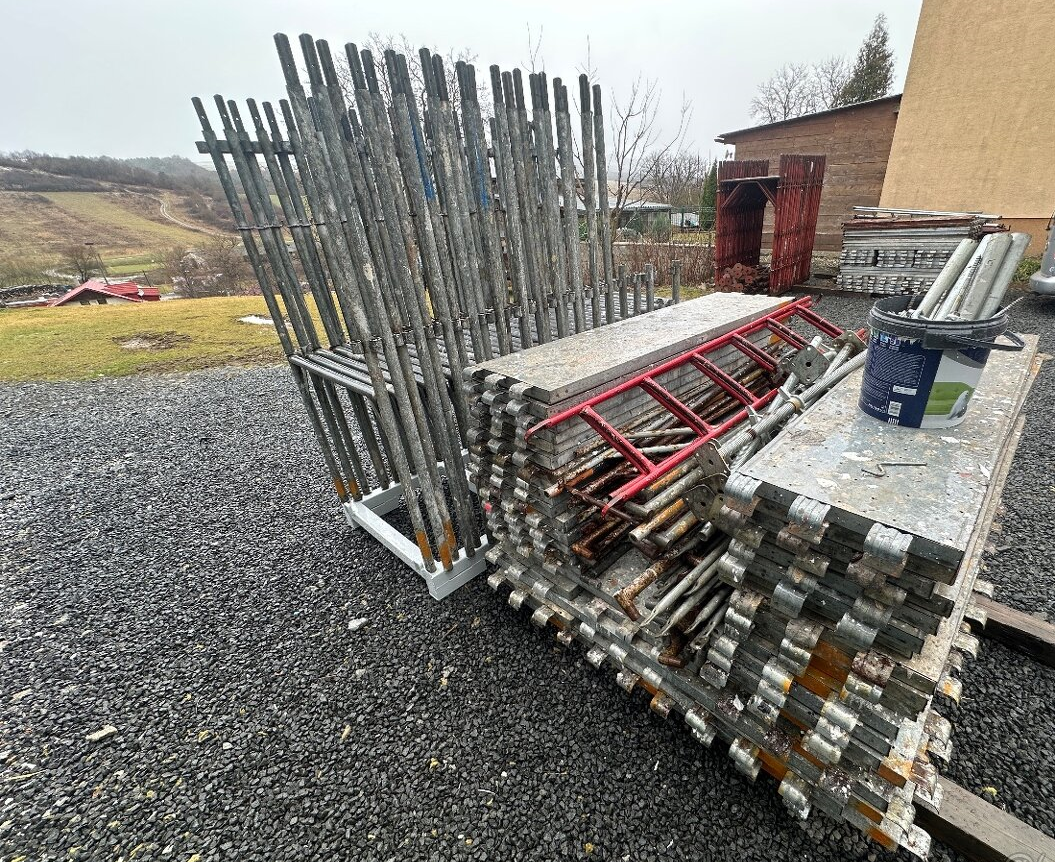 Prenájom rámového lešenia, 1m šírka - 3