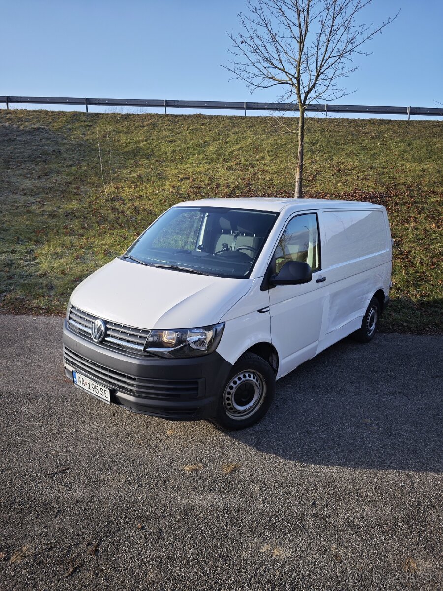 VW Transporter T6 2.0TDi 110 KW M6 10/2018 - 3