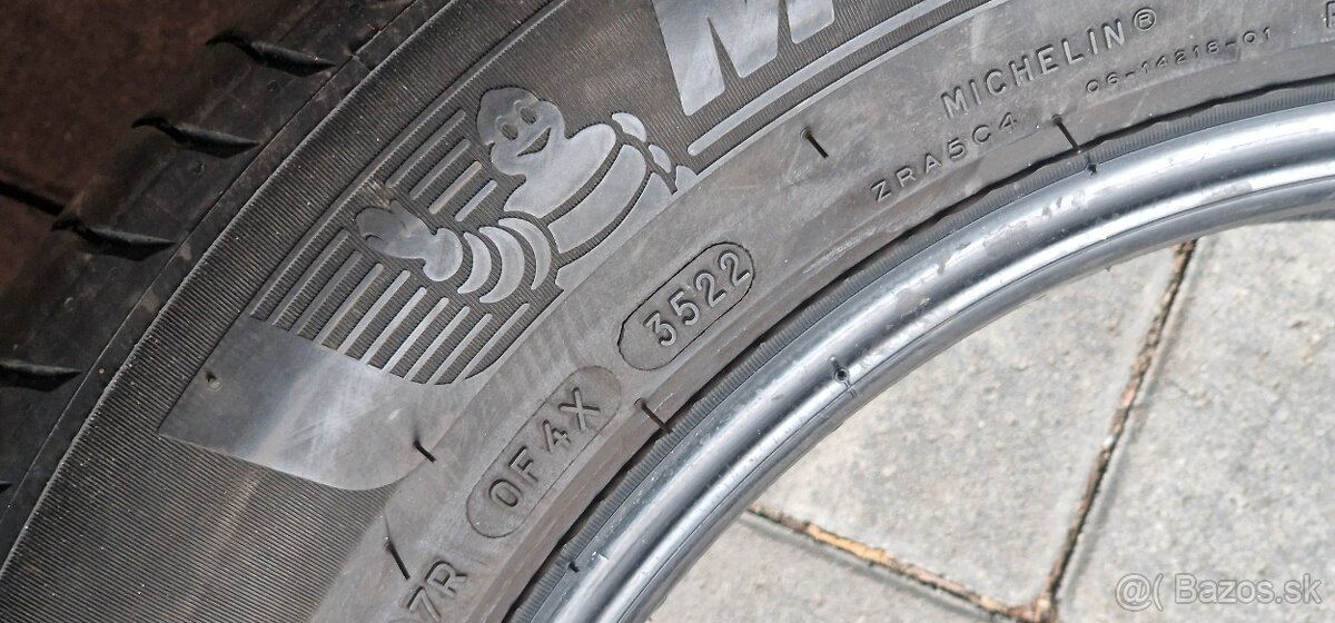 205/60 R16 Michelin - 3