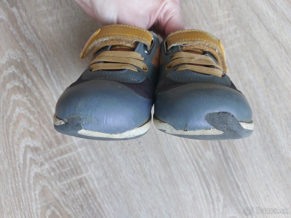 Tenisky Biomecanics č. 26 - 3