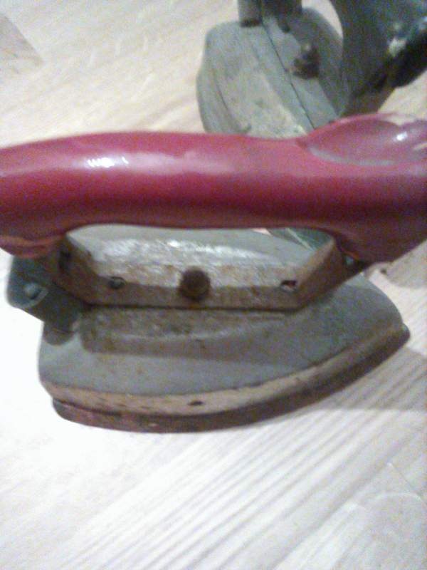 retro žehličky - 3