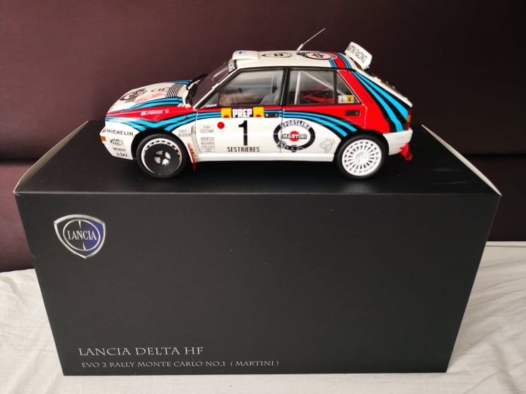1:18 Kyosho, Lancia - 3
