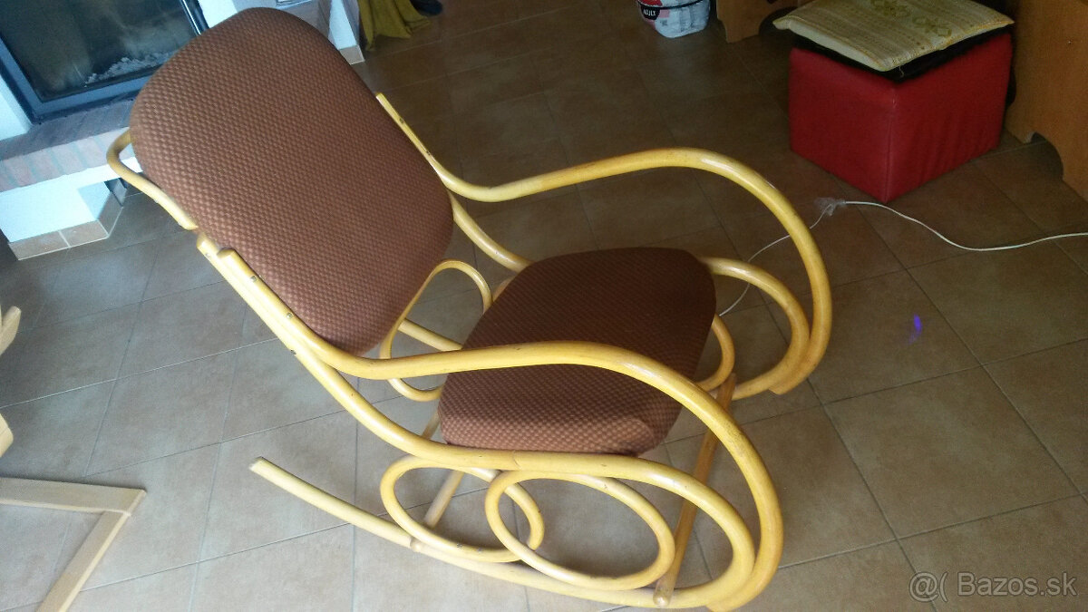 Hojdacie kreslo Ton - 3