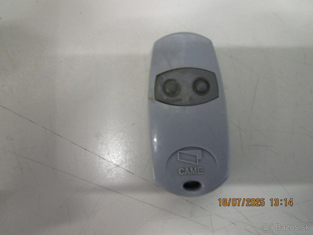 PREDAM ROZNE DIALKOVE OVLADACE vid.FOTO od.5€ - 3