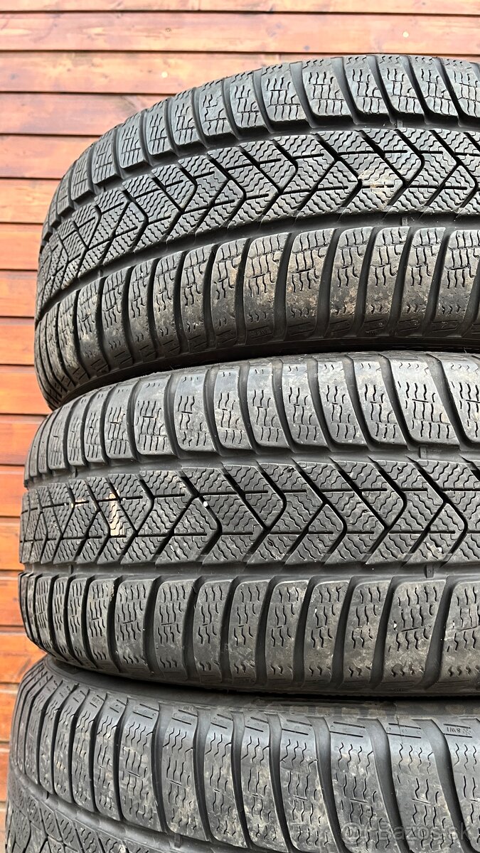 Zimné pneu 245/40 r19 Pirelli - 3