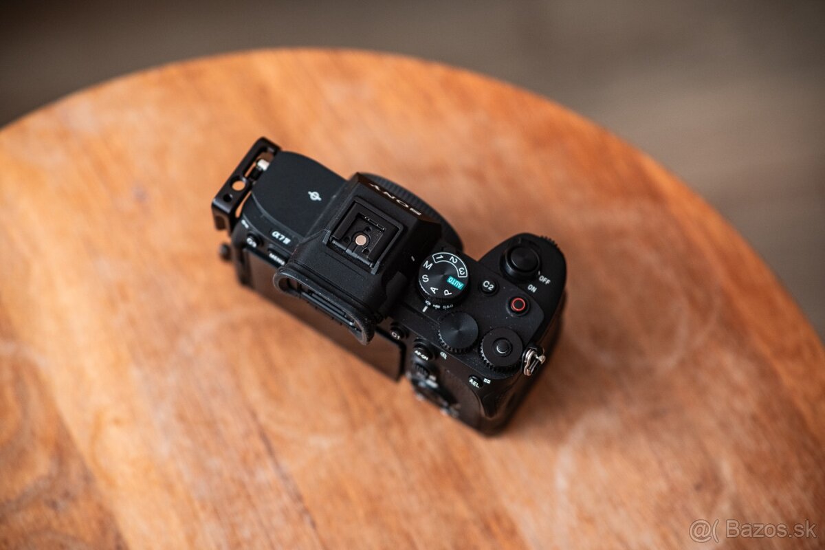 Sony Alpha A7IV - 3