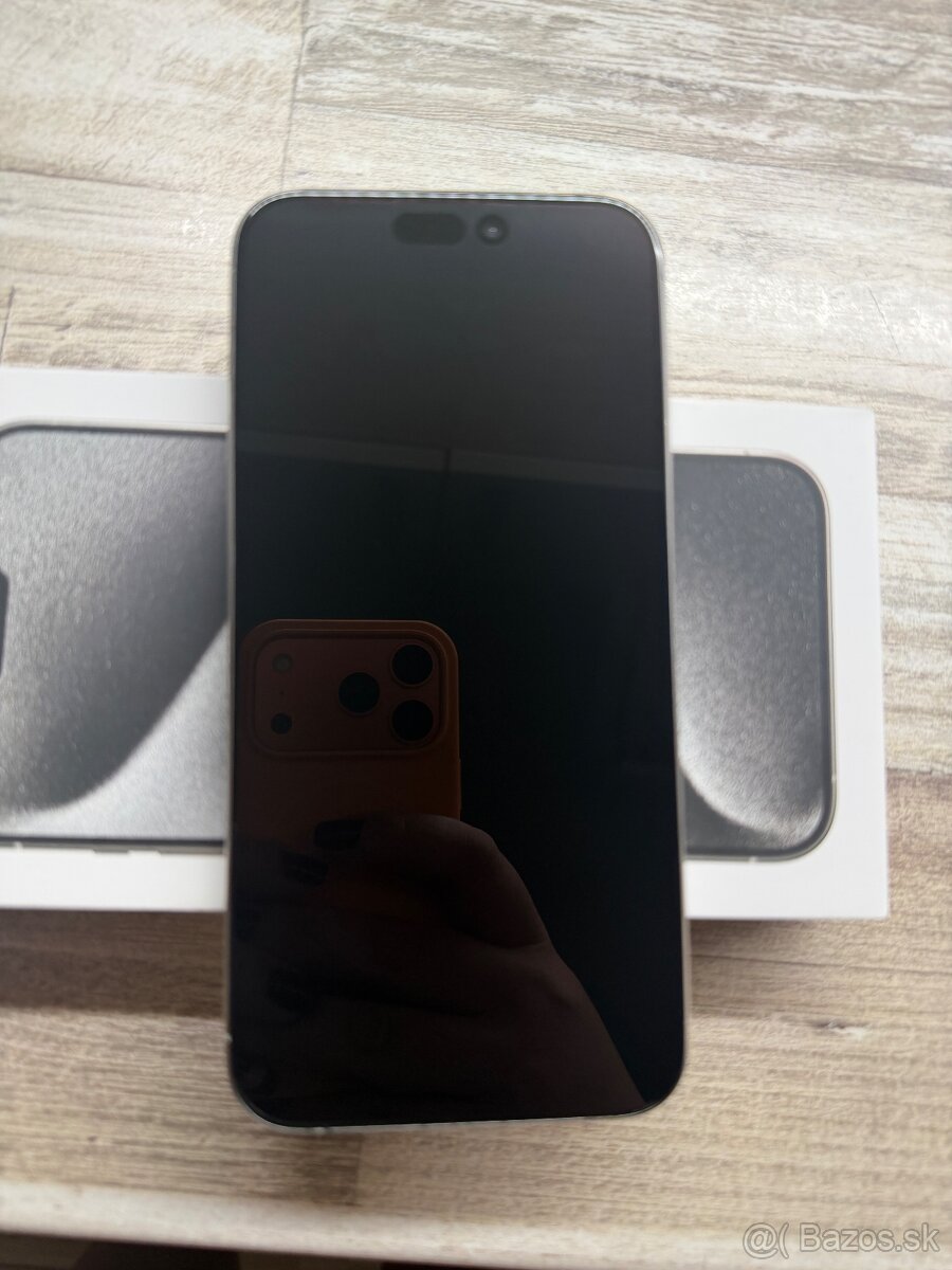 iPhone 15 pro max - 3