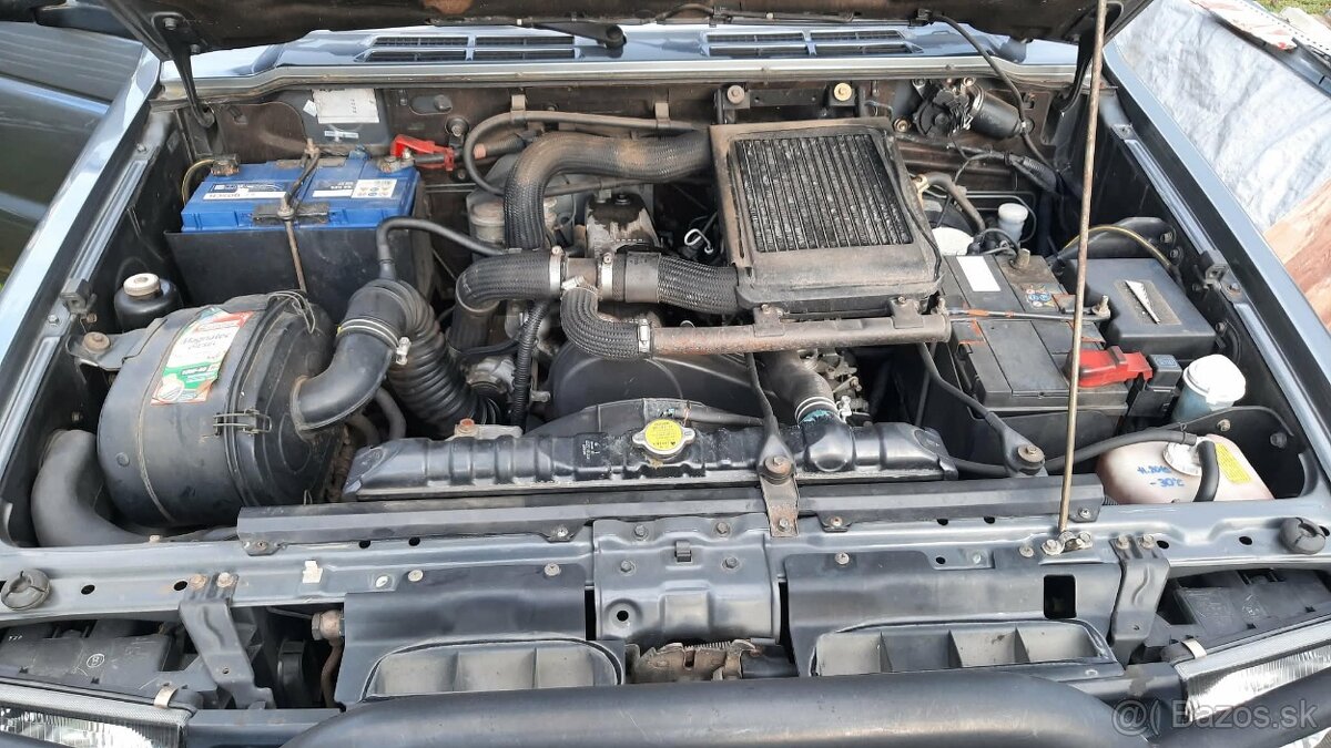 Mitsubishi pajero 2.5td superselect - 3