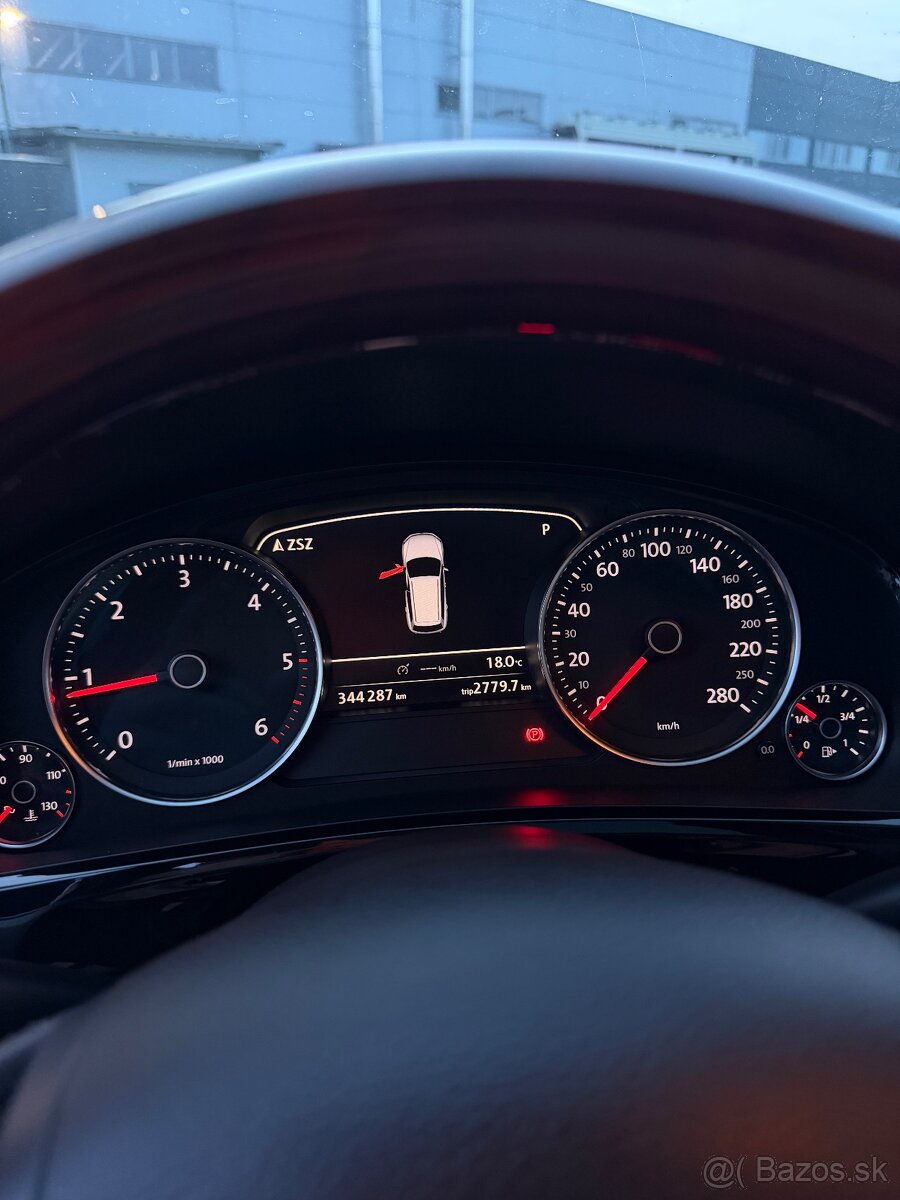 VW Touareg 3.0TDI 176KW - 3