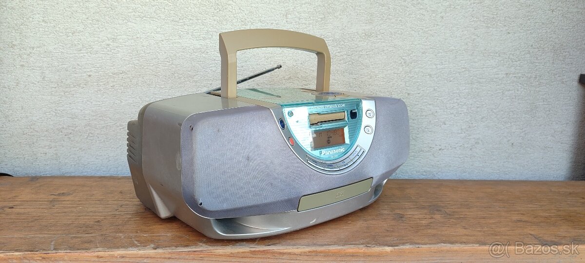 Radiomagneto Panasonic. - 3