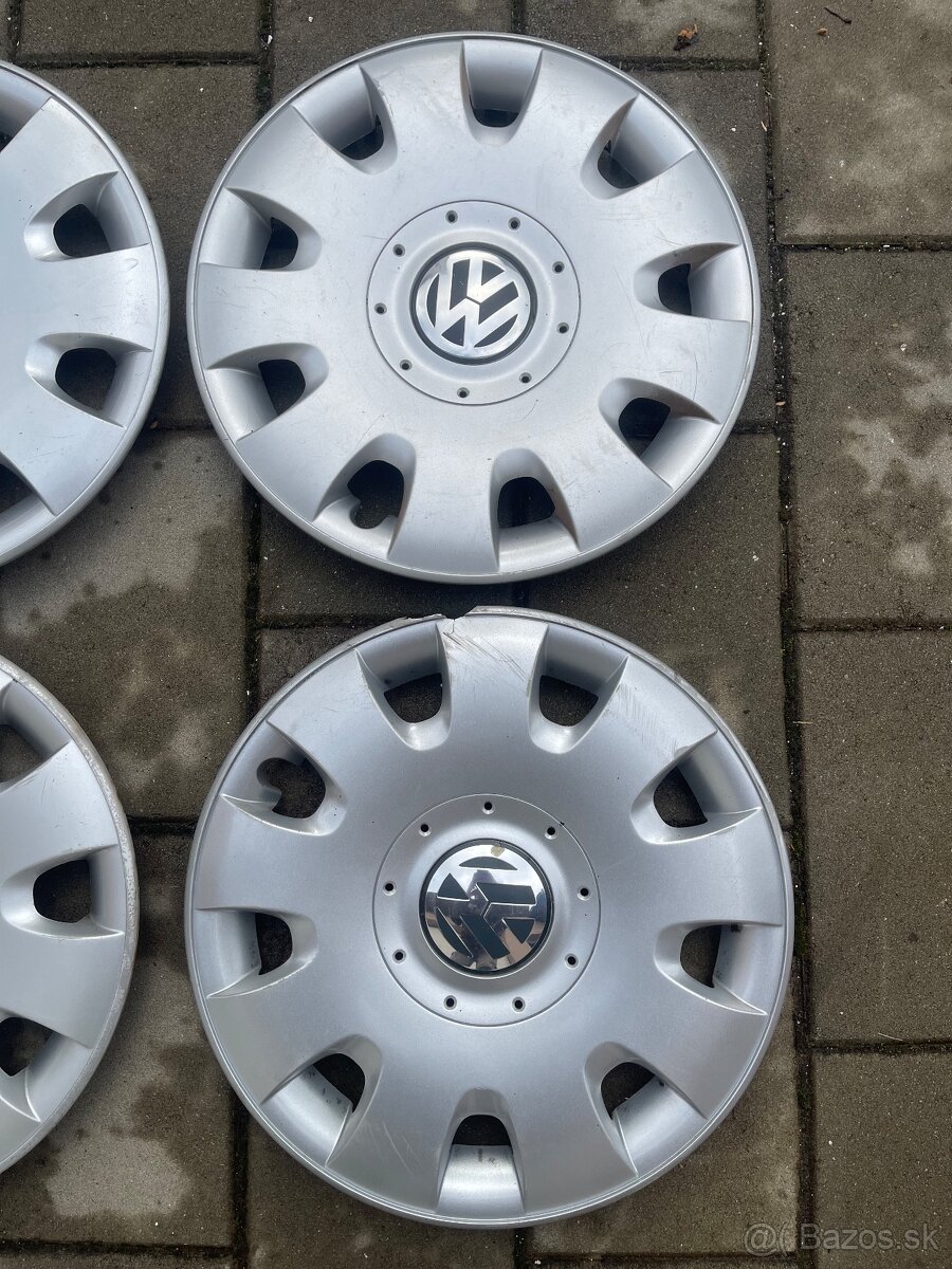 Puklice,kryty koles VW r16" - 3