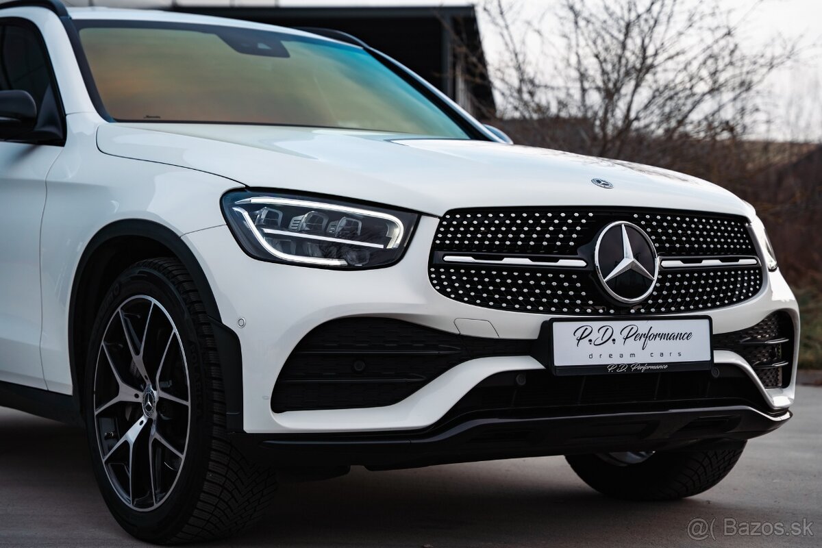 Mercedes-Benz GLC 220d 4Matic AMG Line / Airmatic / Masáž - 3