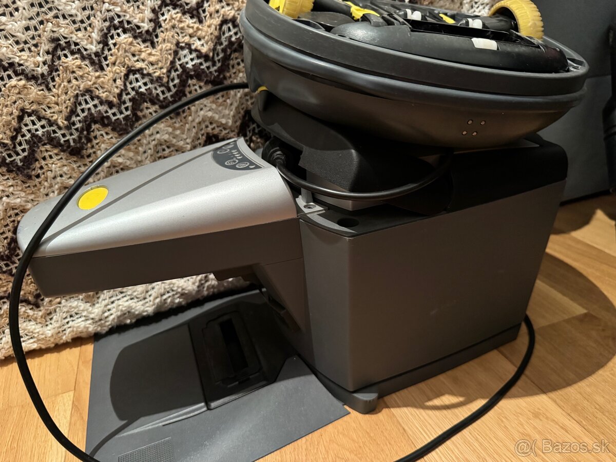 roboticky vysavac Karcher na diely - 3