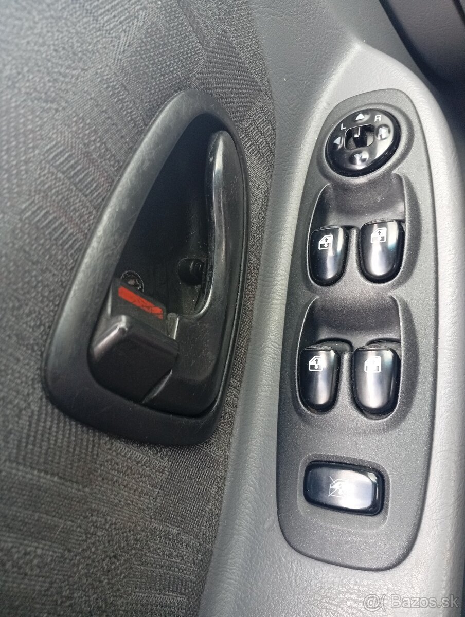 Predám Hyundai Accent - 3