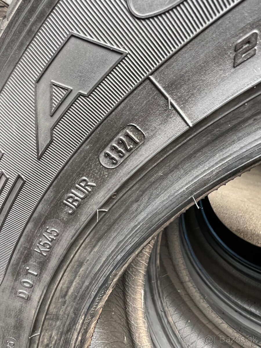 Letné pneumatiky Goodyear 235/60R18 - 3