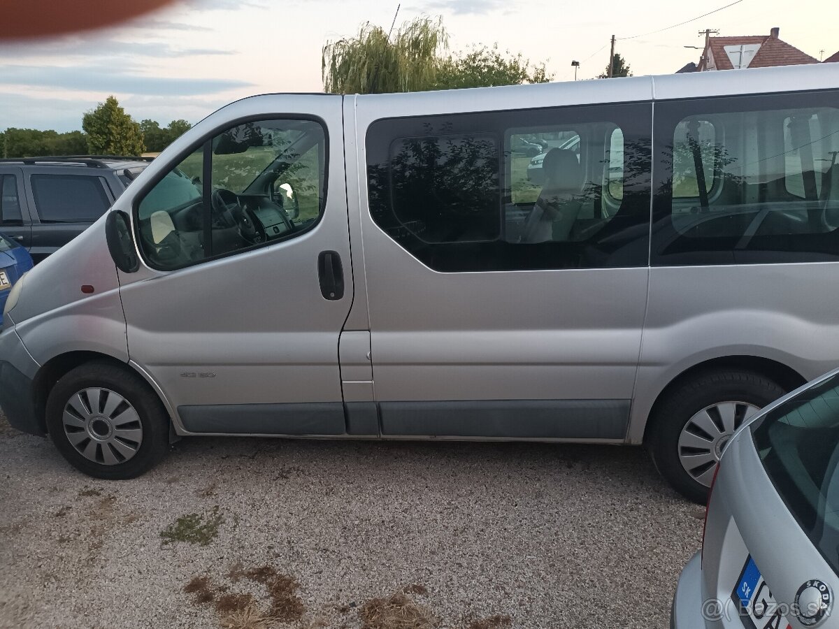 Opel Vivaro 9 miestne - 3