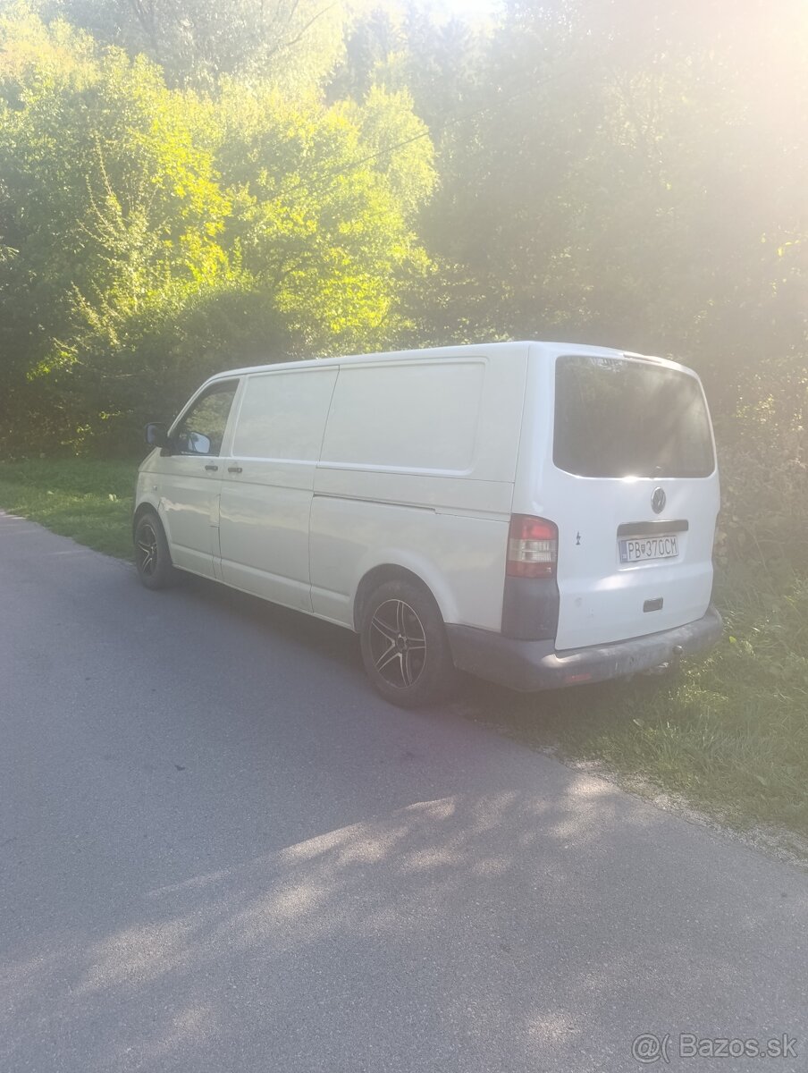 Predám Volkswagen Transporter T5.1 4x4 - 3