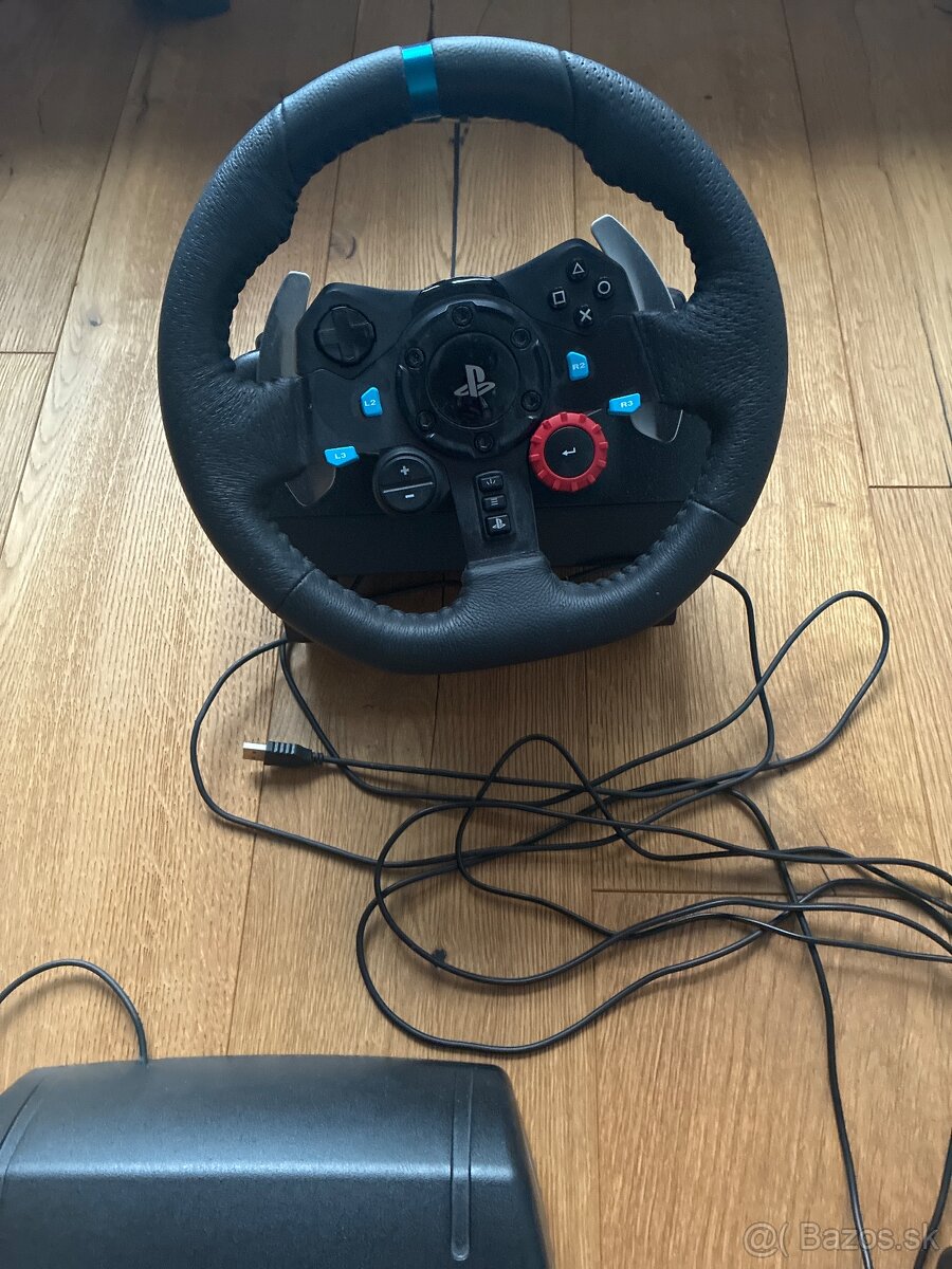 Predám volant logitech g29 driving force s pedálmi - 3