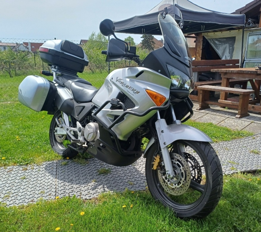 HONDA VARADERO XL1000