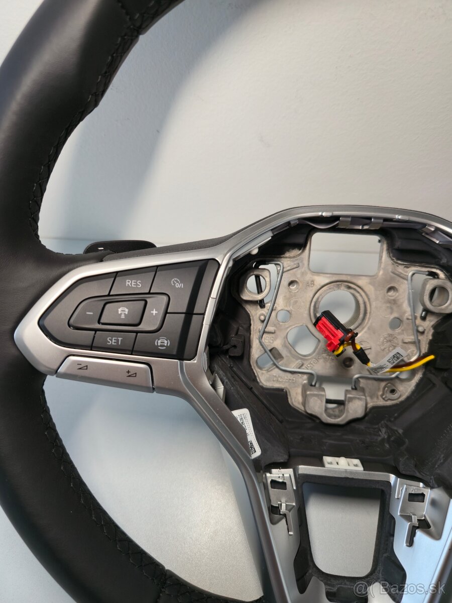 Vyhrievaný volant VW dsg tempomat - 3