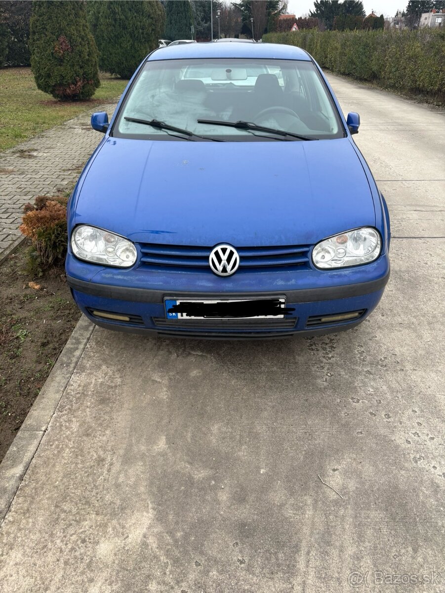 Predám Volkswagen Golf 4 1.6 74kW - 3