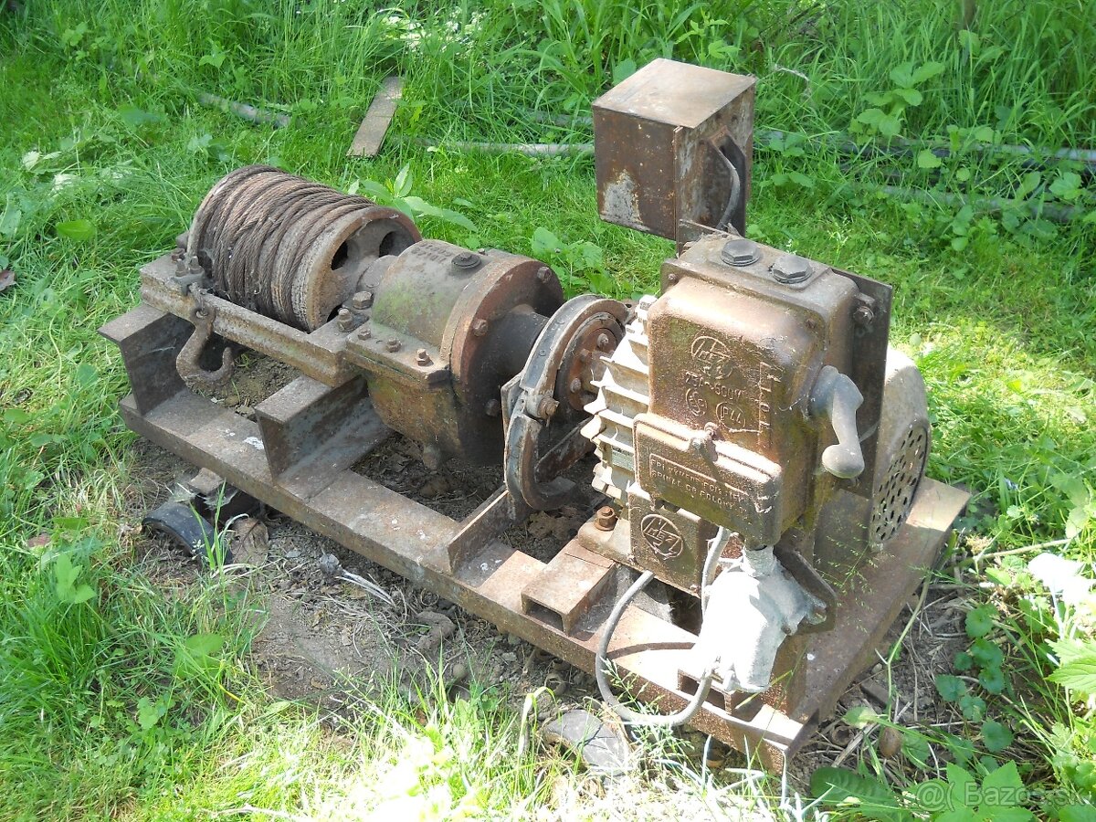 STAVEBNÝ VÝŤAH - 3