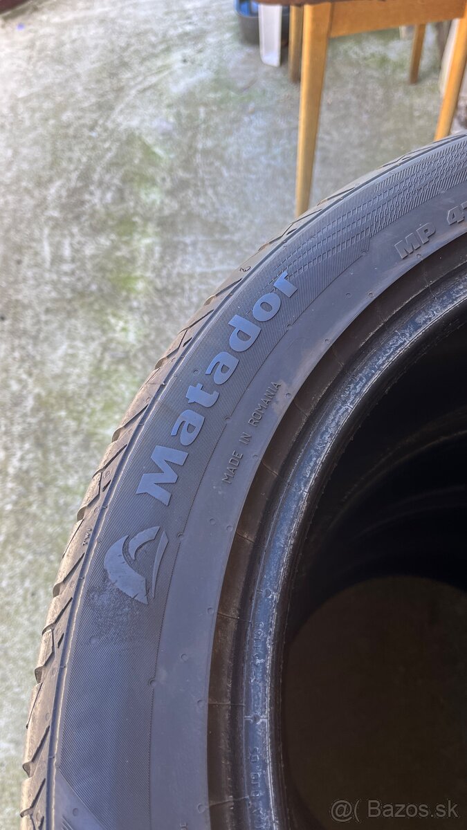 Letné pneu 245/45 r18 - 3