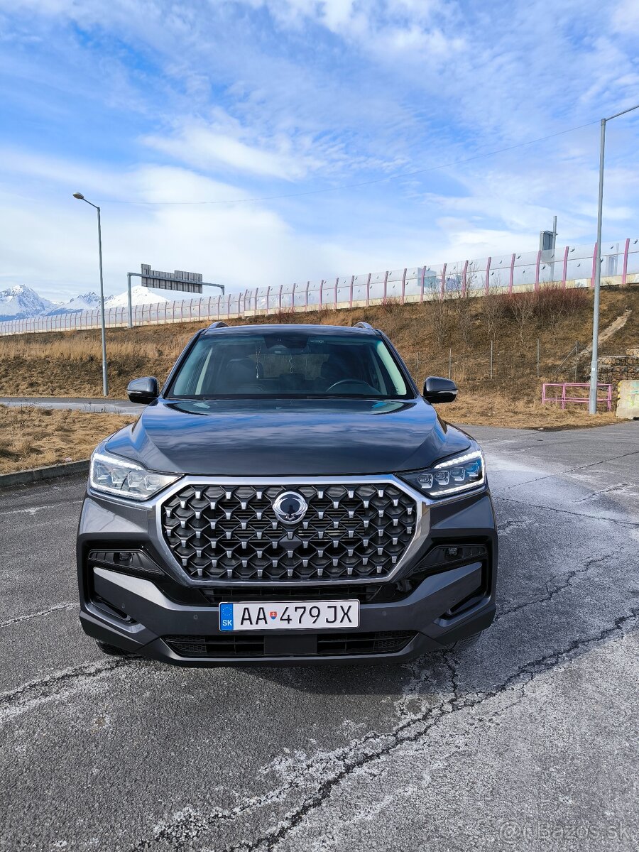 SsangYong Rexton - 3