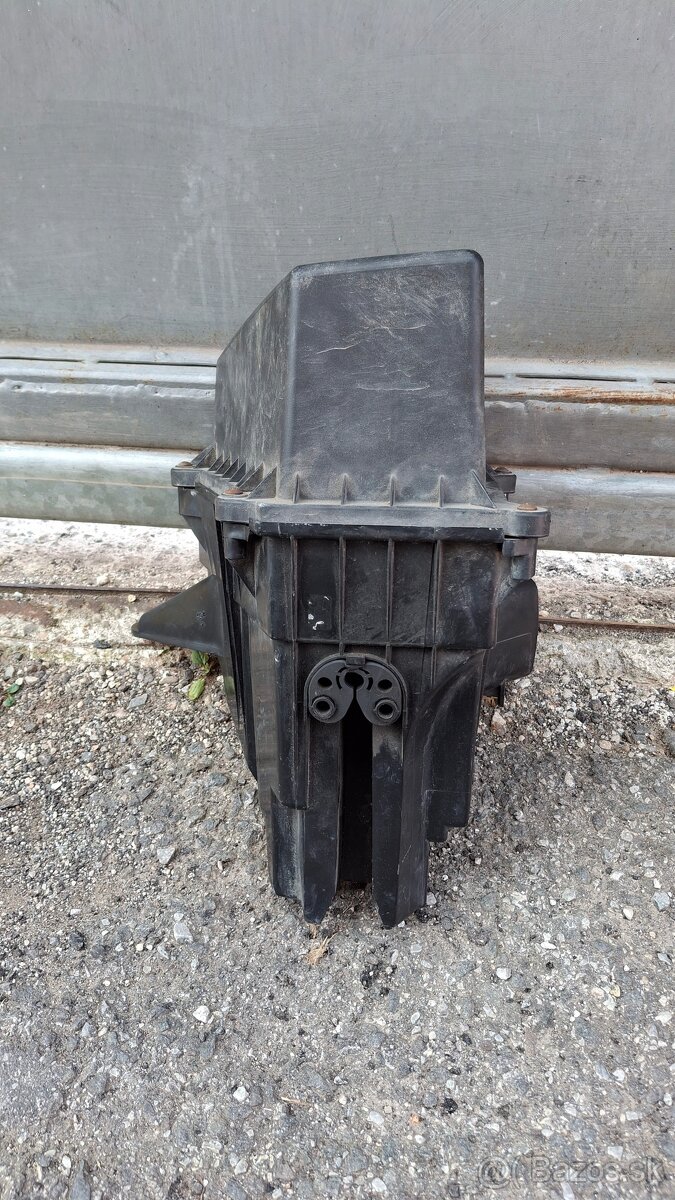 vzduchovy kryt Fabia II. - 3