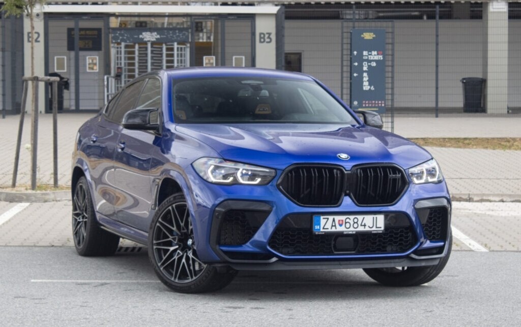 BMW X6 M Competition z roku 2021 - 3