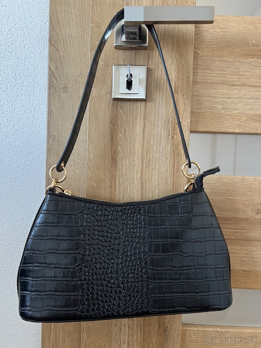 Nová čierna kabelka - 3
