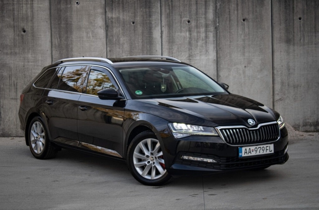 Škoda Superb Combi 2.0 TDI SCR Style DSG - 3