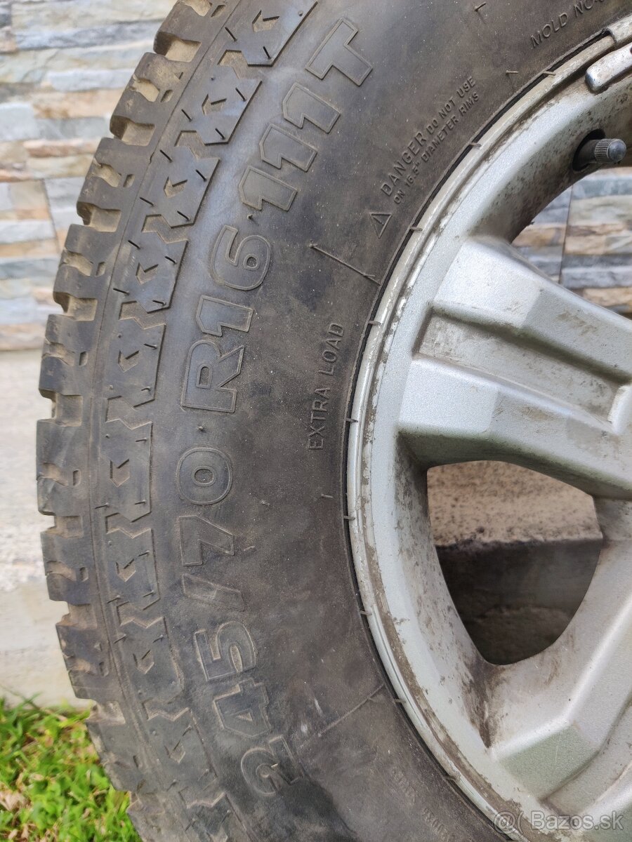 16" Disky KIA s letnymi pneu