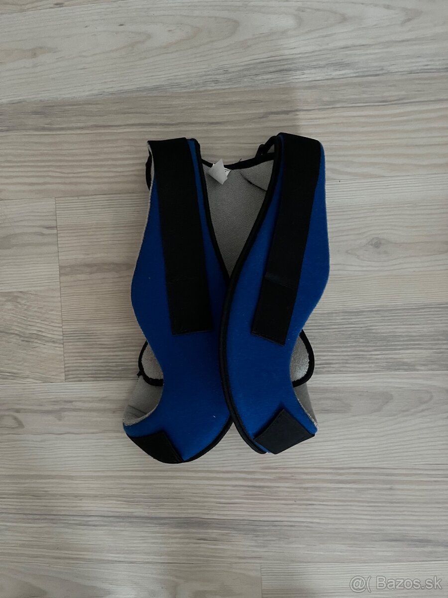 Saty, plavecke ciapky… - 3